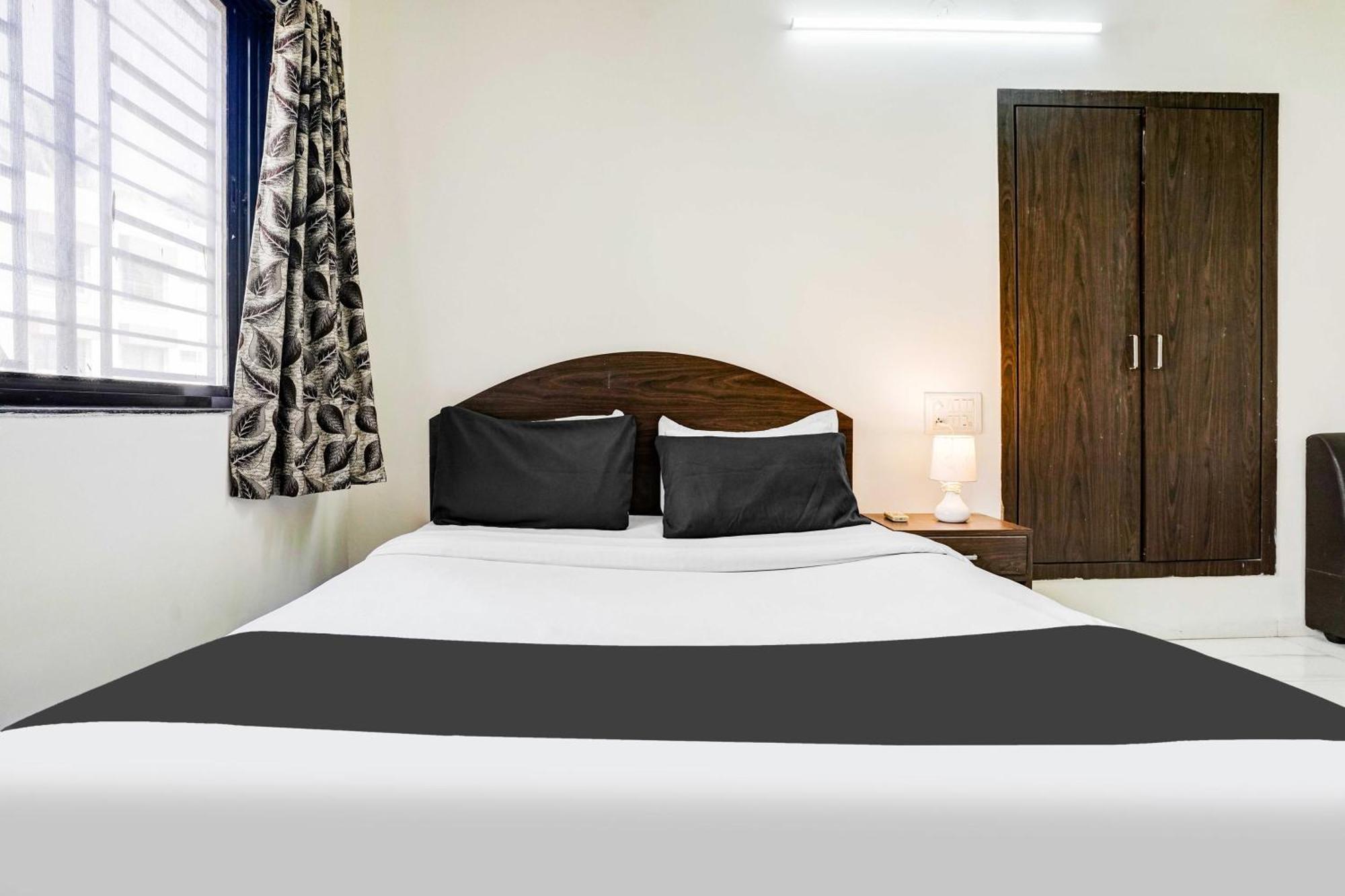 Super Hotel O Nashik Near Vijay Mamta Theatre Formerly Sahara Inn Dış mekan fotoğraf