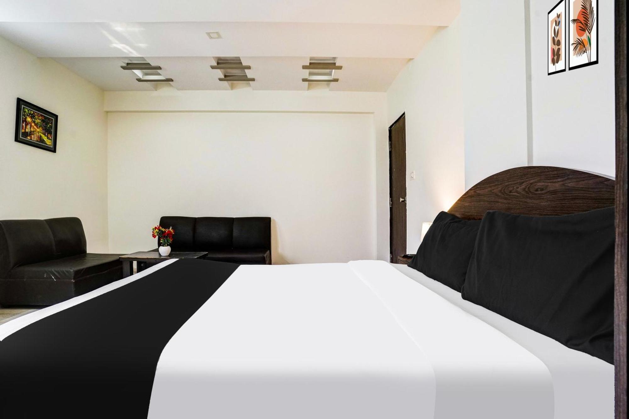 Super Hotel O Nashik Near Vijay Mamta Theatre Formerly Sahara Inn Dış mekan fotoğraf