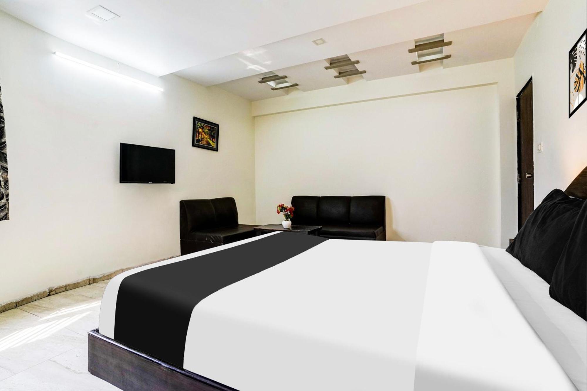Super Hotel O Nashik Near Vijay Mamta Theatre Formerly Sahara Inn Dış mekan fotoğraf
