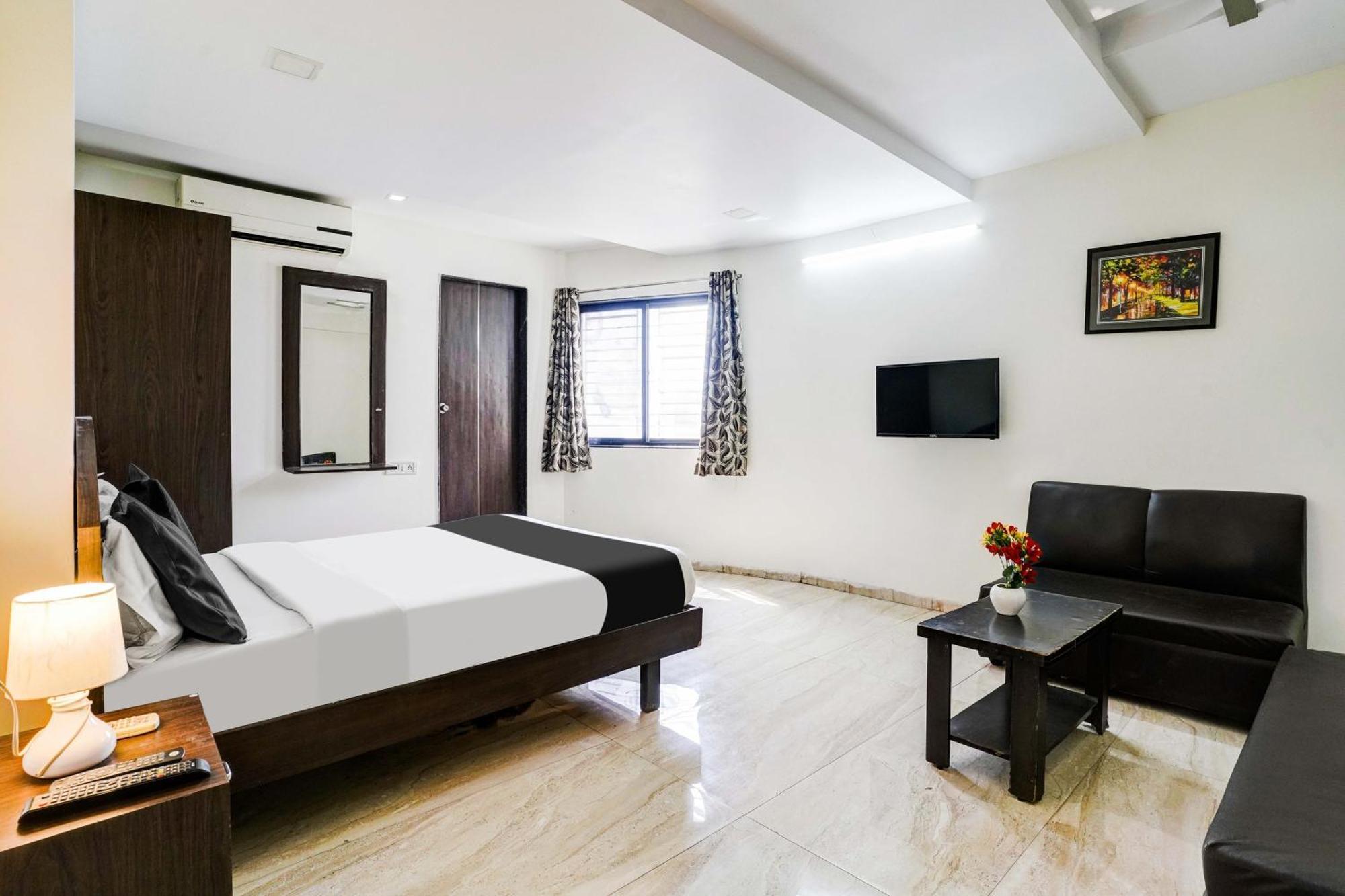 Super Hotel O Nashik Near Vijay Mamta Theatre Formerly Sahara Inn Dış mekan fotoğraf